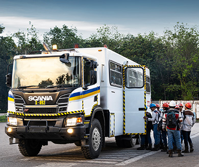 Triatra Triatra | Manhauler